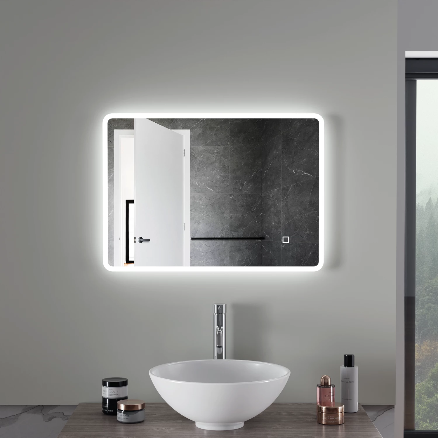 Specchio LED bagno 70x100 cm con cornice satinata, sensore touch-screen e  installazione reversibile